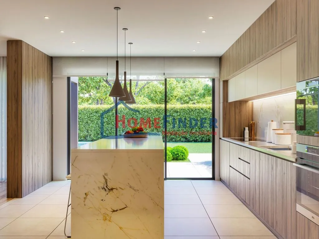 Kitchen - Contemporary House with Pool in Braga