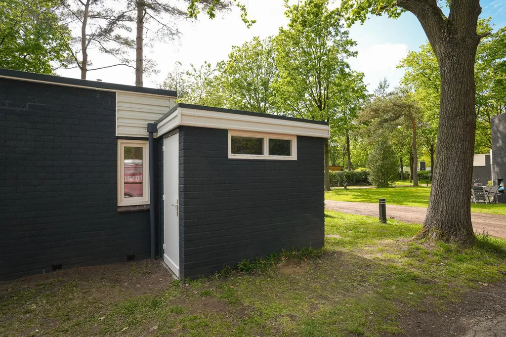 Välivaade - Linked Bungalow with Park View in Erm