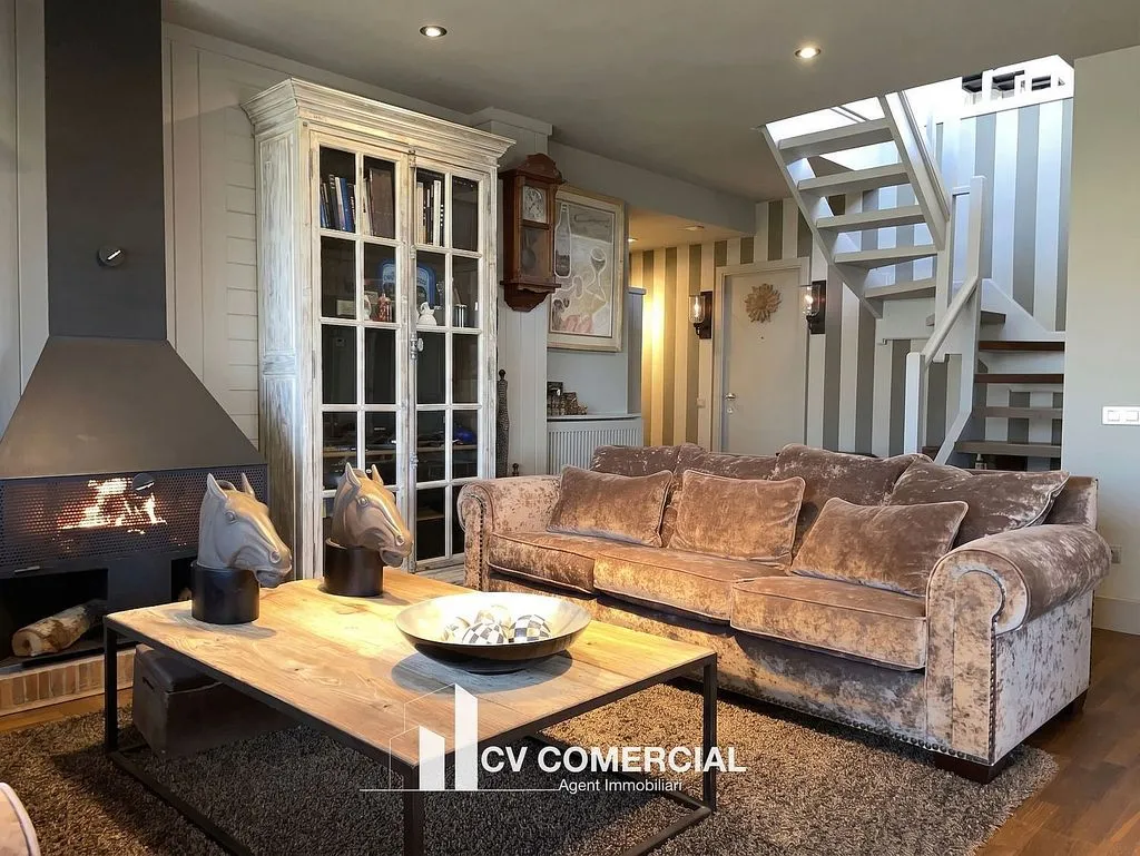 Soggiorno - Luxury Duplex with Sea View in Tiana