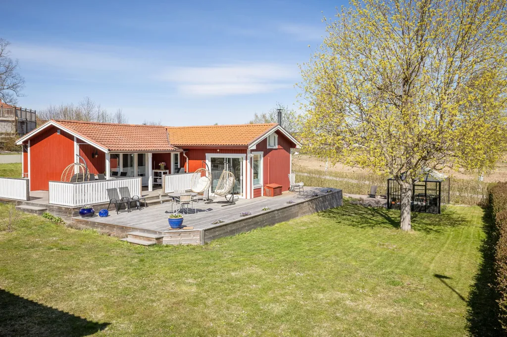 Jardin - Modern House with Lake View in Rimforsa