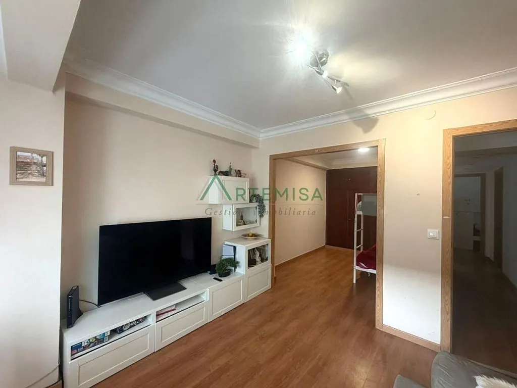 Elutuba - Bright Flat with Lift in Porta Nova