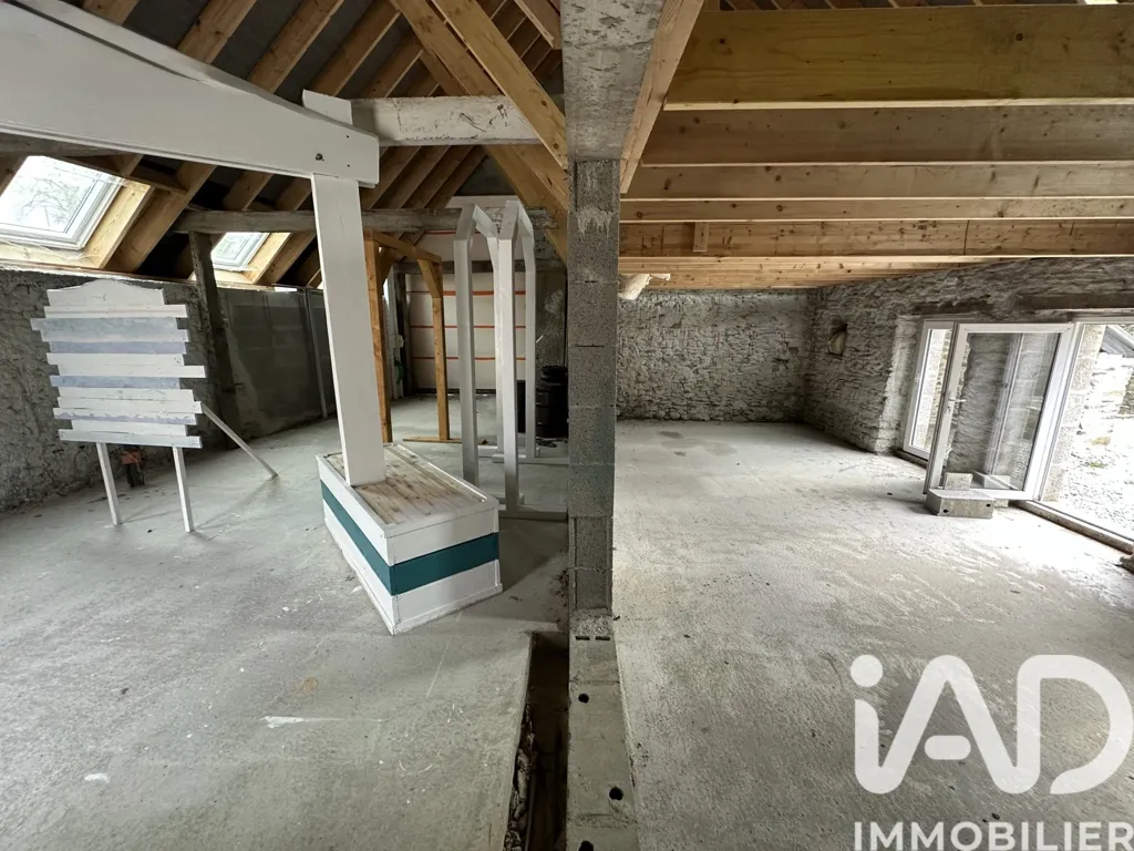Toad - Stone House with Renovation Potential in Guillac