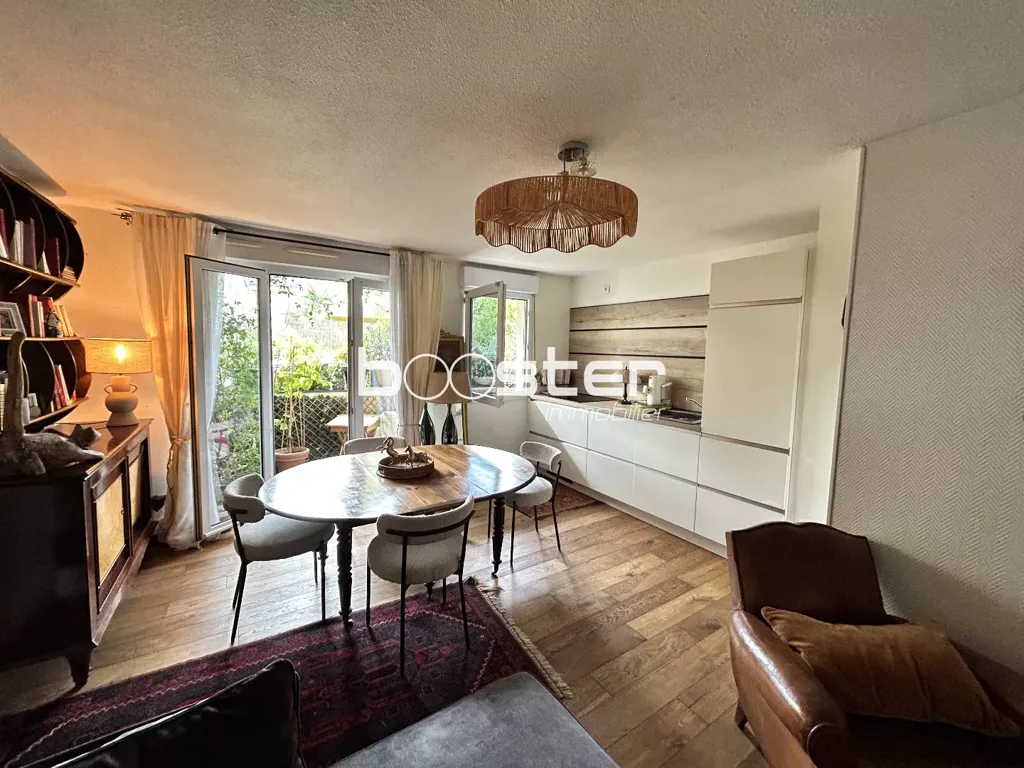 Söögituba - Bright Flat with Terrace in City Centre