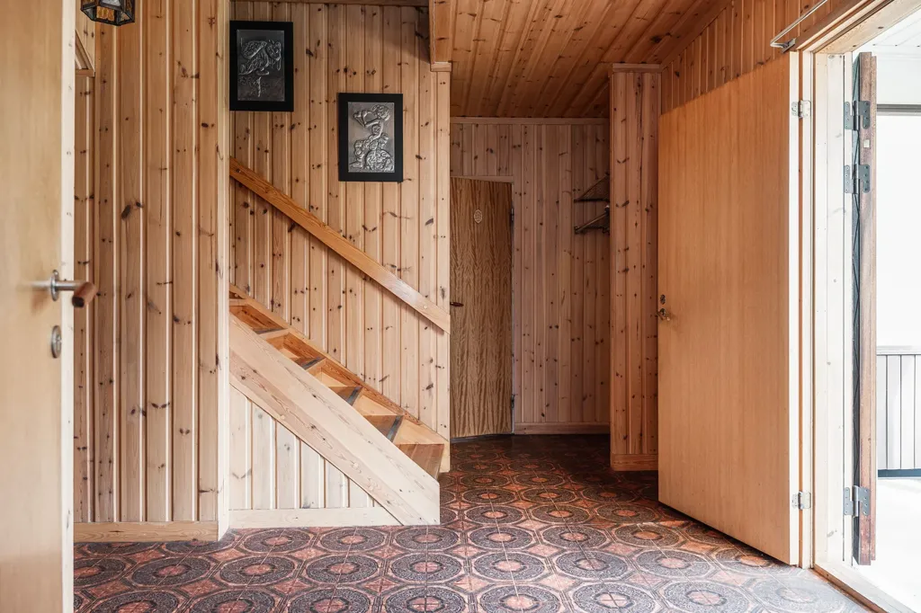 Ingresso - Forest Cottage with Eco Heating in Hälledal