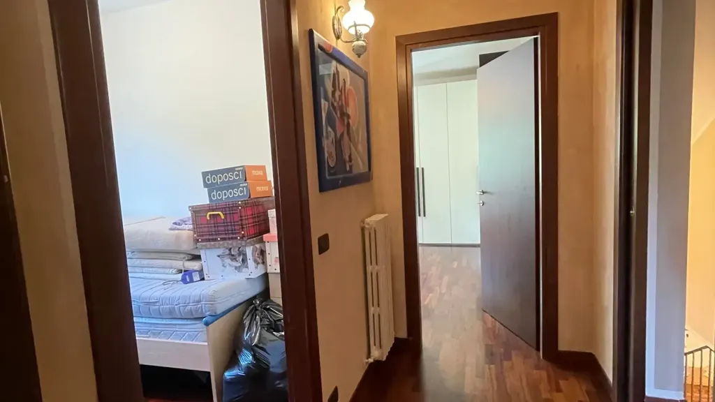 Maison 9 pièces à IT
