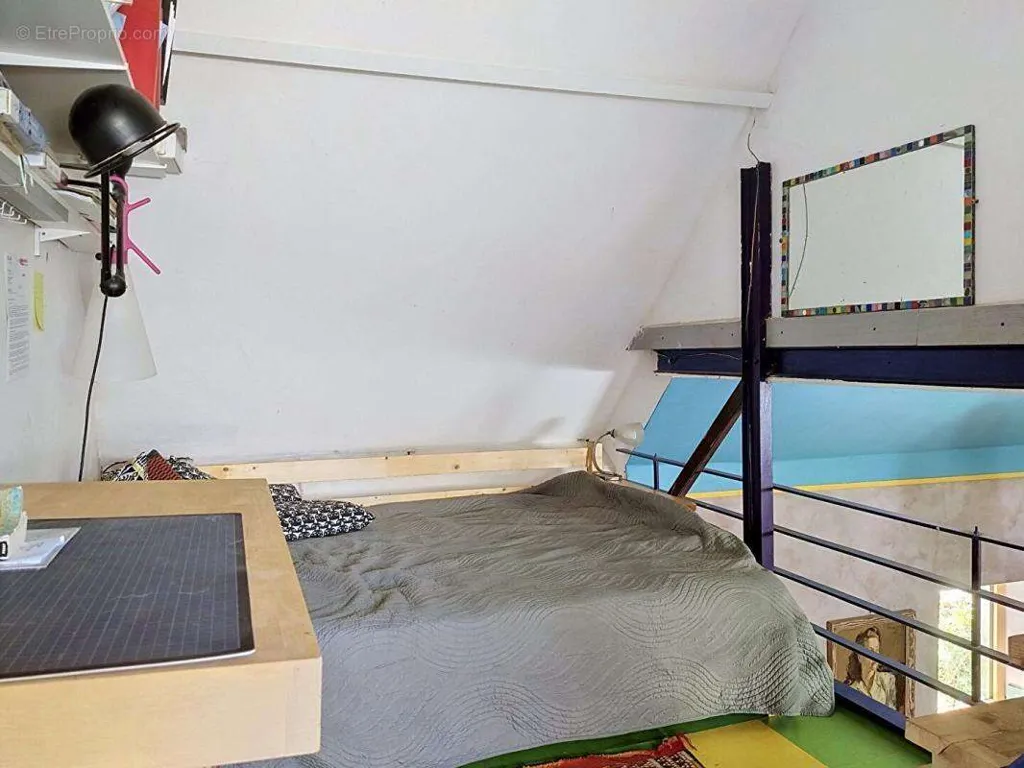Chambres - Longère Rénovée avec Terrasse à Quehello