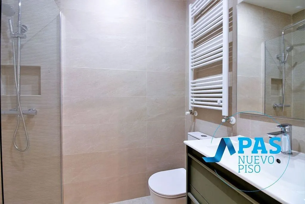 Salles de bain - Reform Apartment with Terrace in Santander