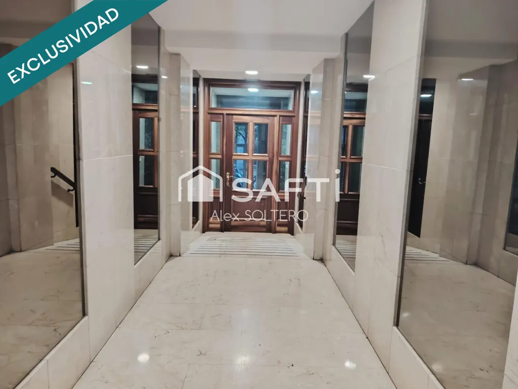 Entrée - Fully Renovated Flat with Terrace in City Centre
