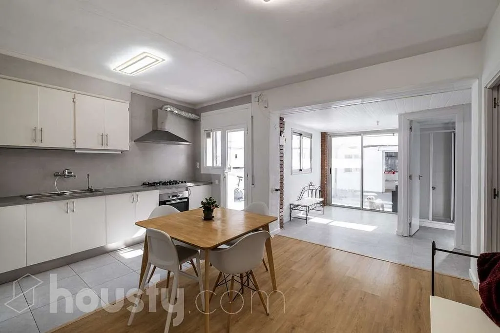 Cuisine - Apartment with Terrace in Ca n'Anglada, Terrassa