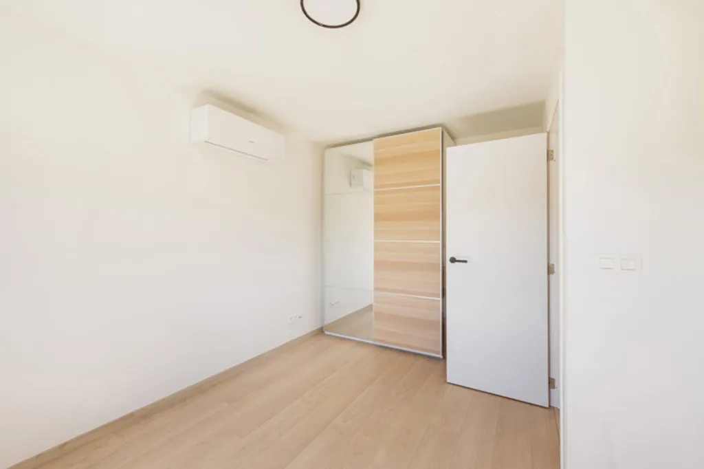 Chambres - Maison Énergétique avec Jardin et Garage à Zevendonk