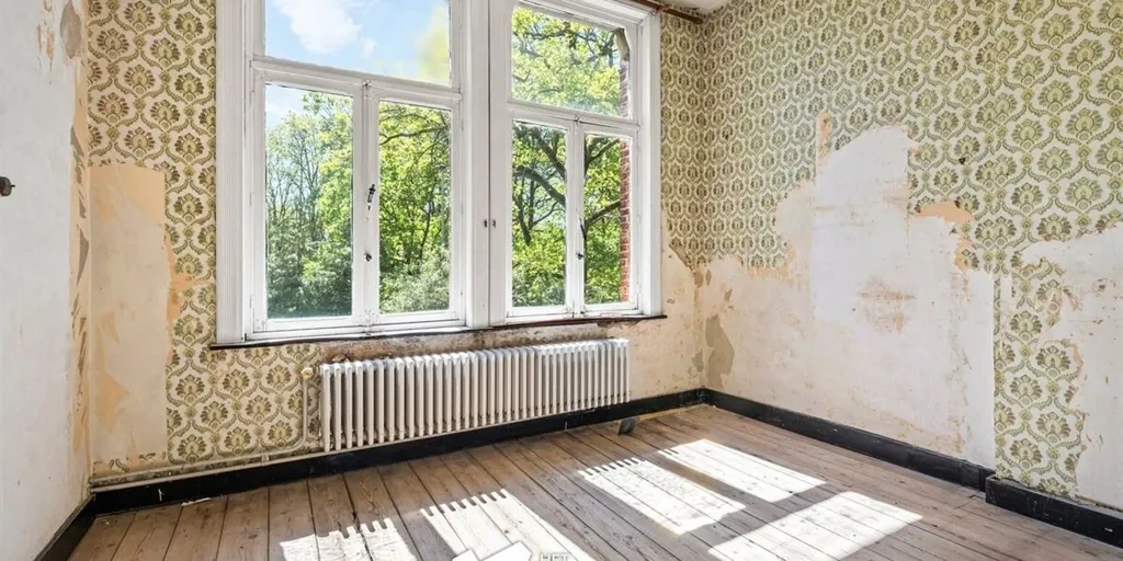 Toad - Renovatable House with 5 Bedrooms in Olmen