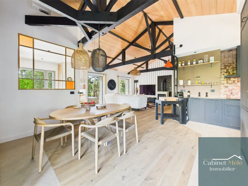 Salle à manger - Villa Rénovée avec Piscine au Cap Ferret