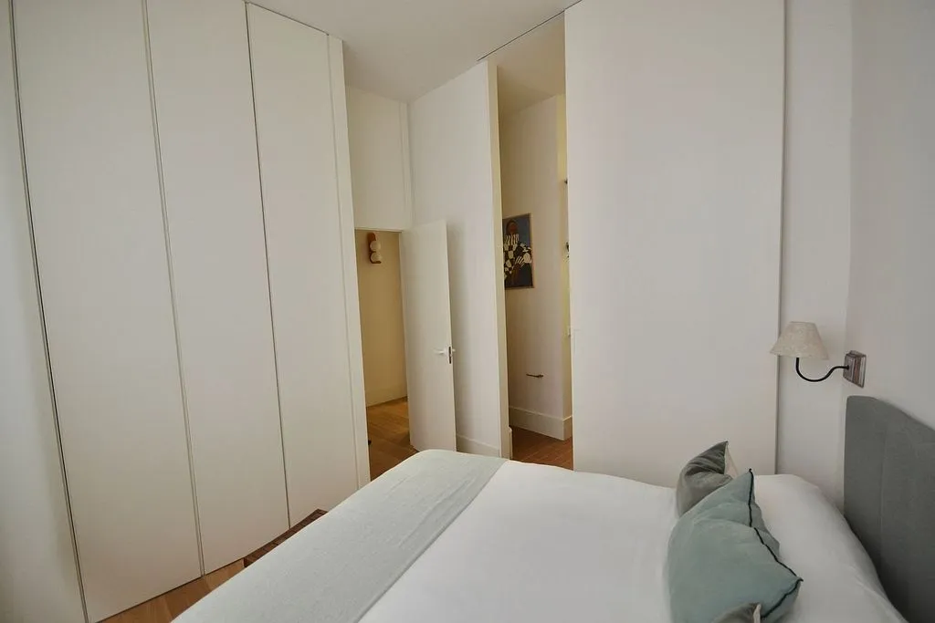 Magamistoad - Luxury Apartment with Interior Garden in Madrid
