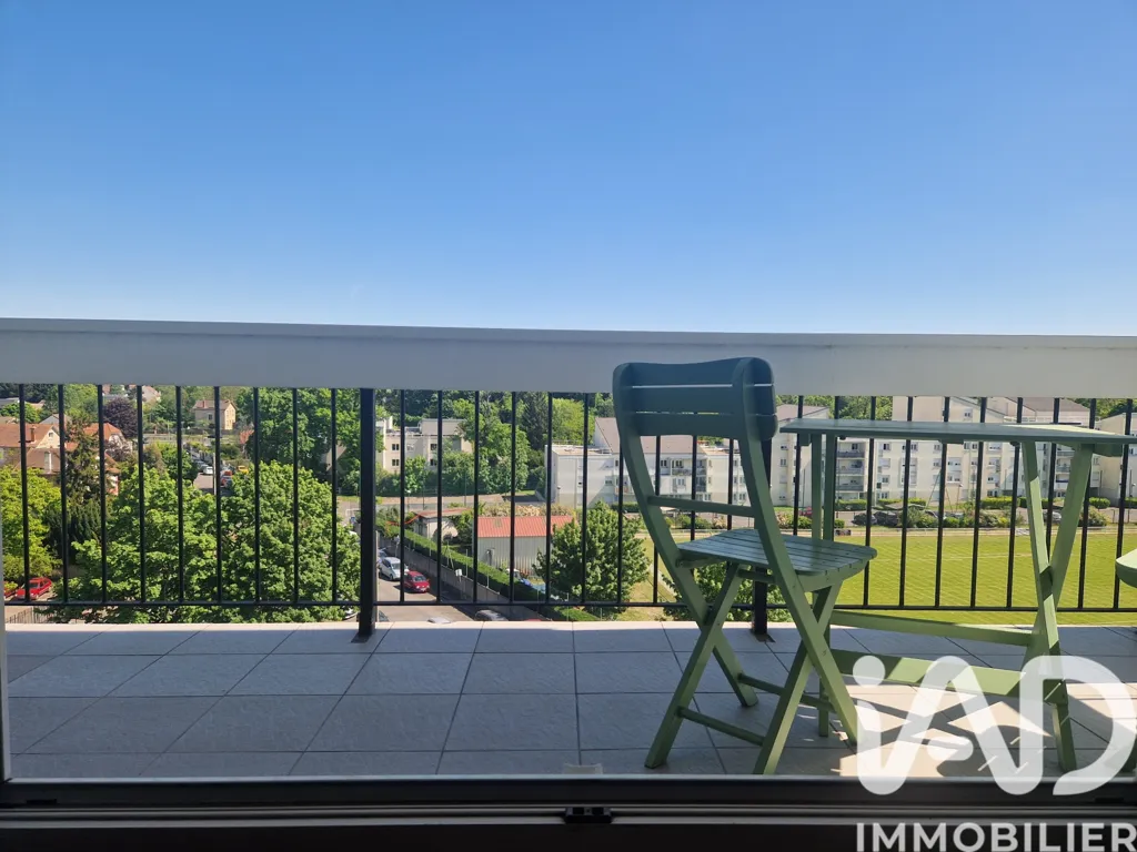 Balcone - Apartment with Balcony in Taverny