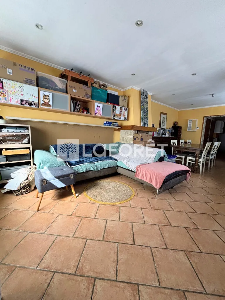 Elutuba - Atypical Townhouse with Loft in Halluin