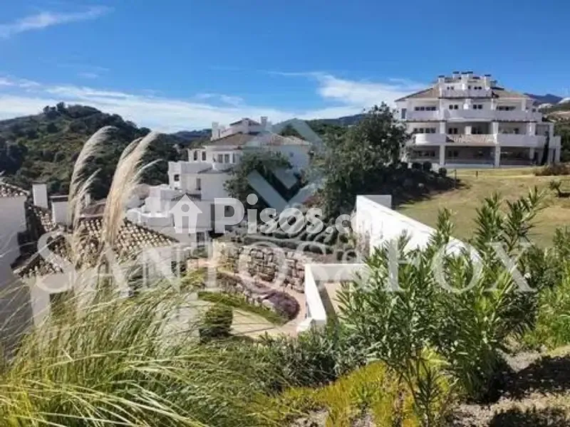 Jardin - Modern Apartment with Sea View in Marbella