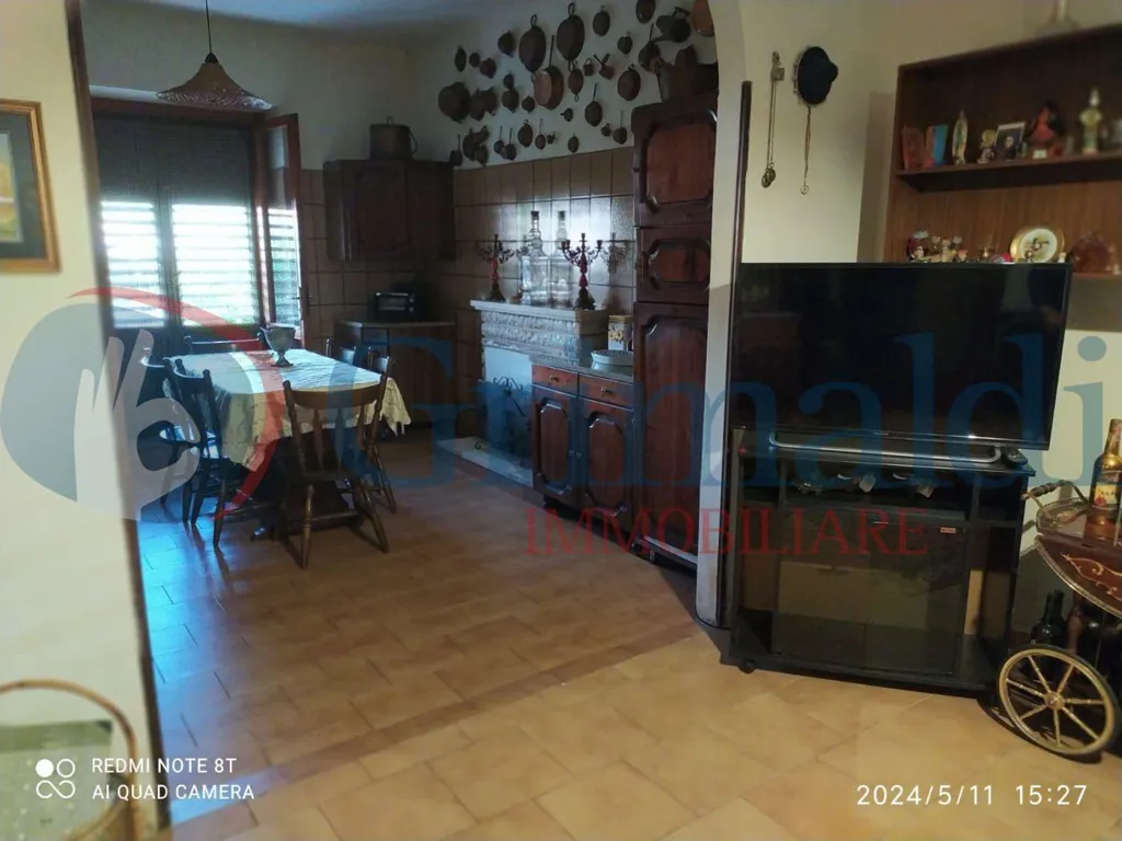 Salle à manger - Villa with Garden in Montefredane