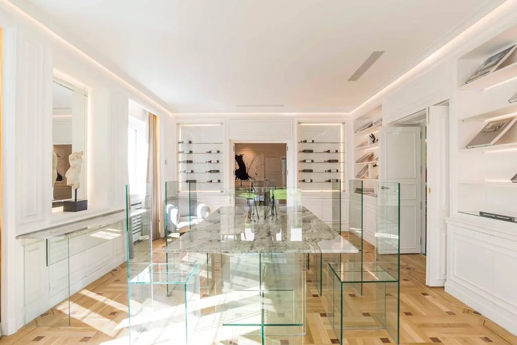 Dining Room - Luxury Detached House with Pool in La Florida, Madrid