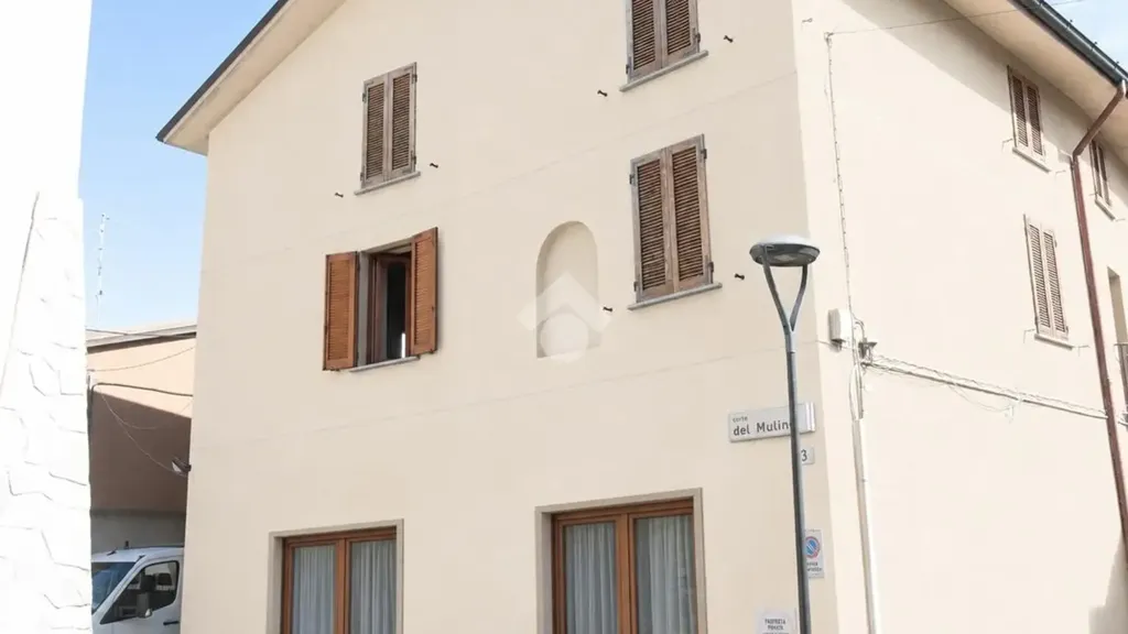 Extérieur - Contemporary Trilocale in Bellusco Historic Centre