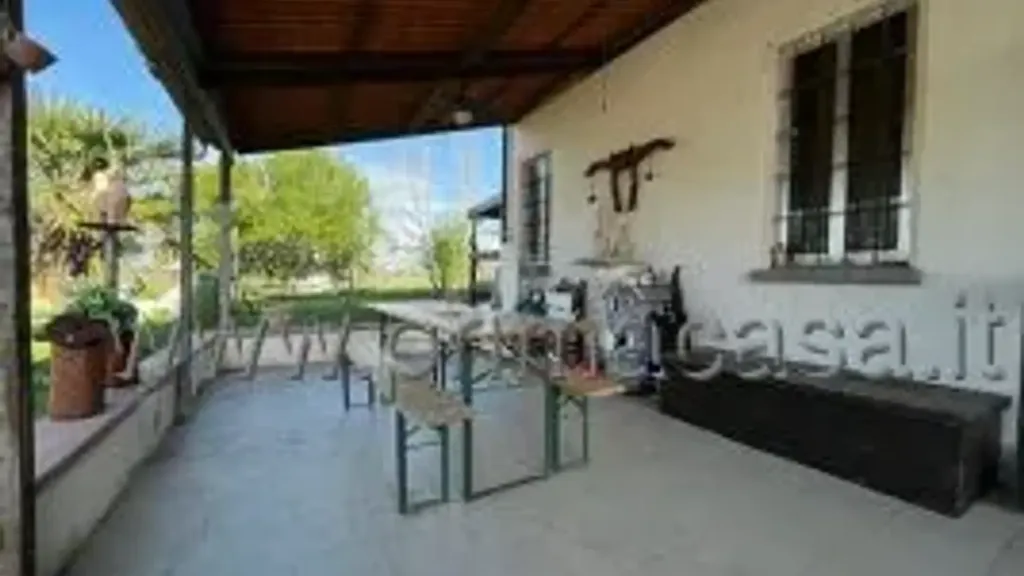 Terrace - Semi-Restored Rustic House with Garden in Novellara