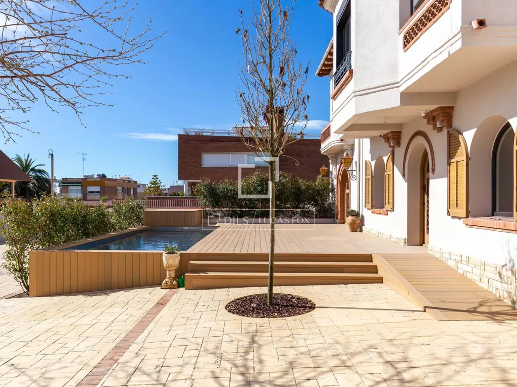 Pool - Historic House with Pool in Sant Just Desvern