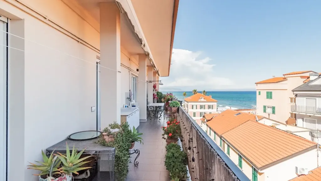 Balcon - Penthouse with Sea View in Ceriale