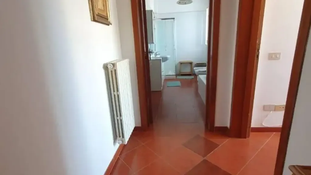 Esik - Villa with Garden near Lizzano Beach