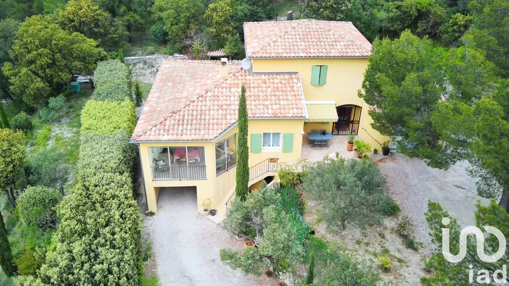 Vista aerea - Architectural House with Garden in Vacqueyras
