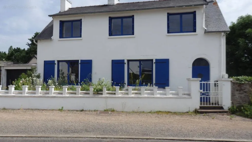 Extérieur - Maison au Calme avec Terrasse à Pontrieux