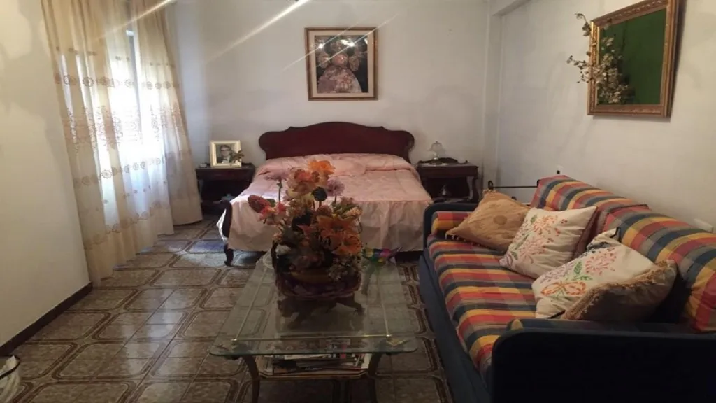 Schlafzimmer - Spacious Centre-Almansa Apartment with Views