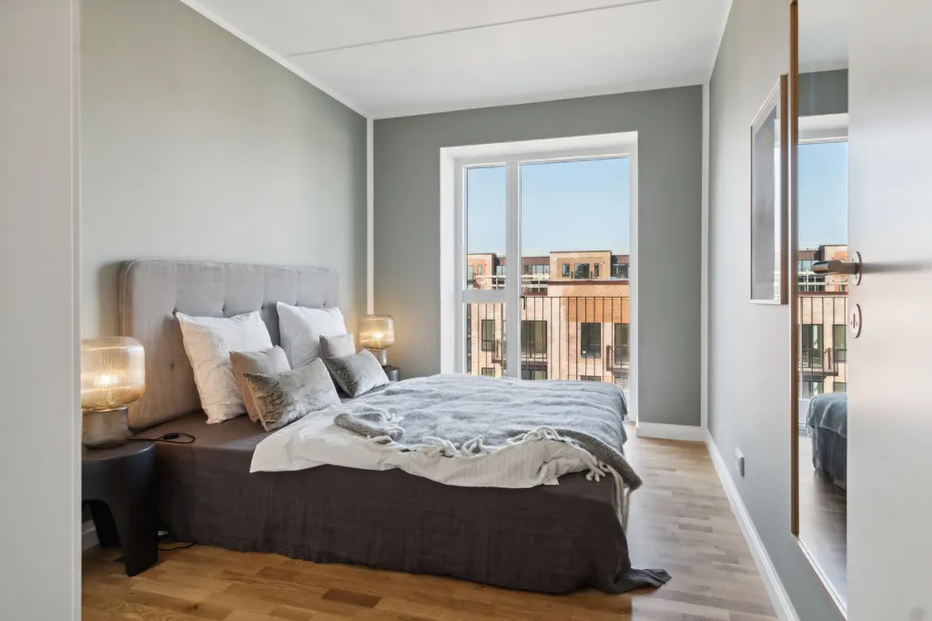 Chambres - 4-Bedroom Apartment with Balcony in Herlev