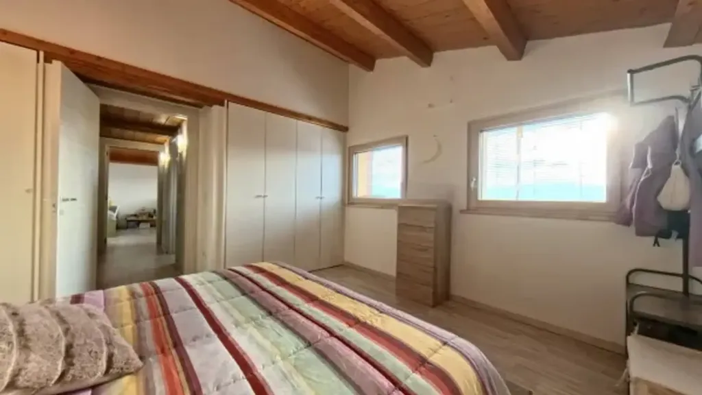 Chambres - Modern Attico with Terrace in Citerna