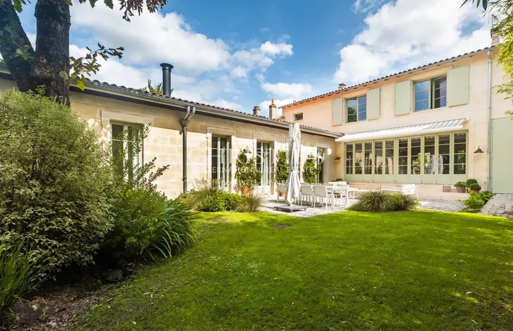 Jardin - Maison en Pierre avec Piscine au Cœur de Caudéran