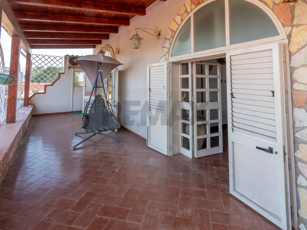 Terrasse - Villa with Garden and Terrace in Carini