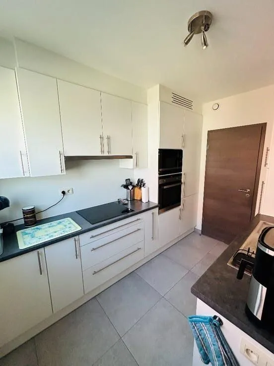 Köök - Flat with Gas Heating, Near Nivelles Centre