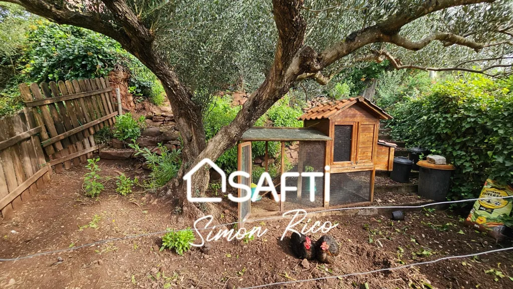Jardin - Luxury Villa with Mountain Views in Cervelló