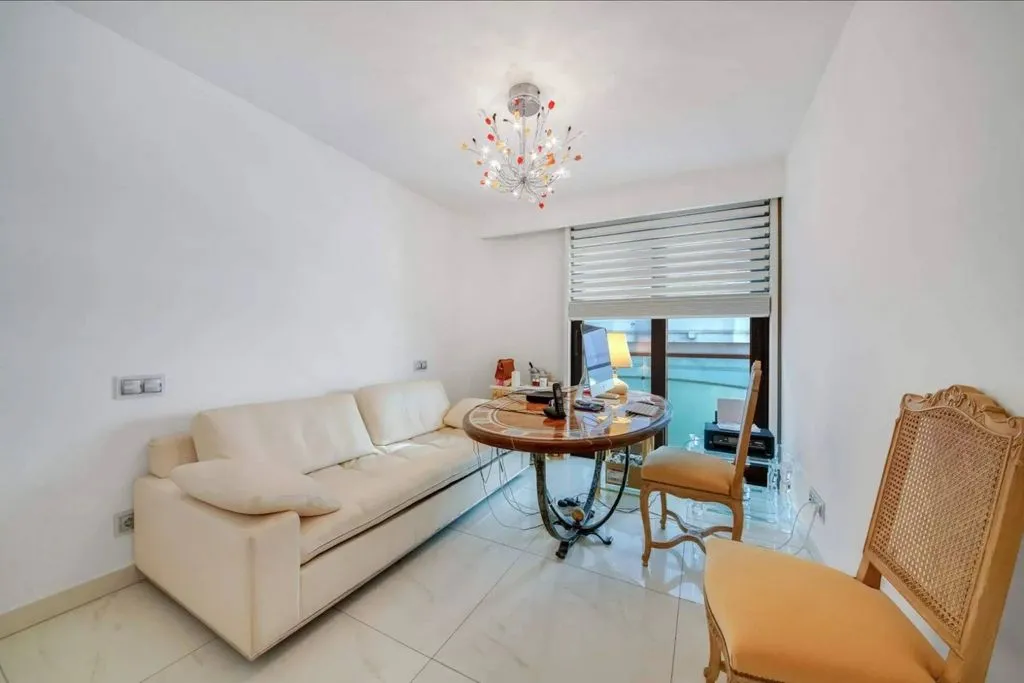 Séjour - Appartement de Luxe avec Vue Mer à Cannes
