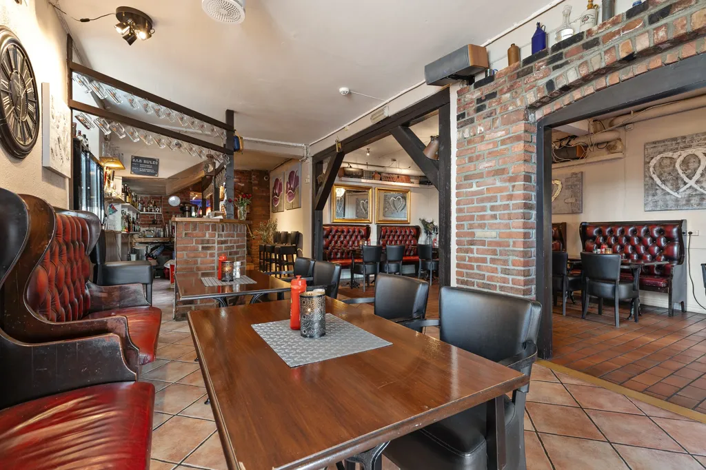 Salle à manger - Restaurant with Waterfront in Svelvik