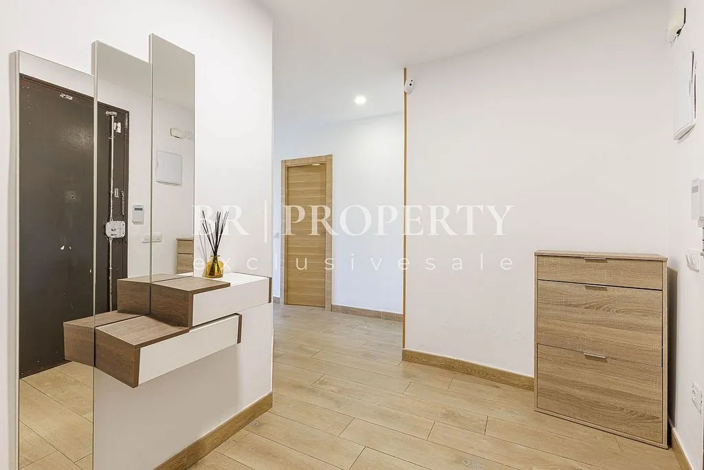 Entrée - Apartment with Balcony and A/C in El Mercat, Valencia