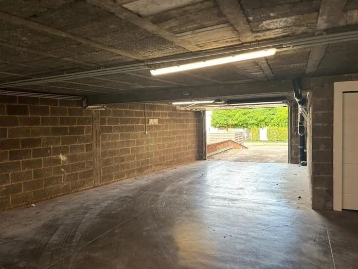 Garaaž - Apartment with City Centre Proximity in Leuven