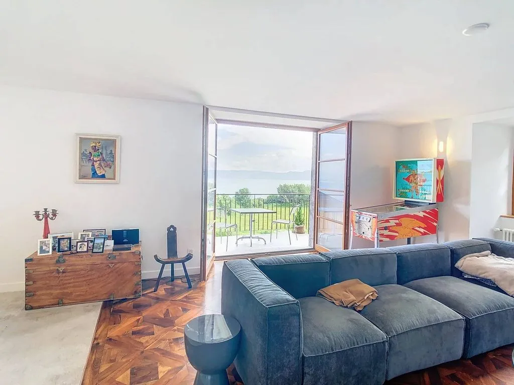 living_room