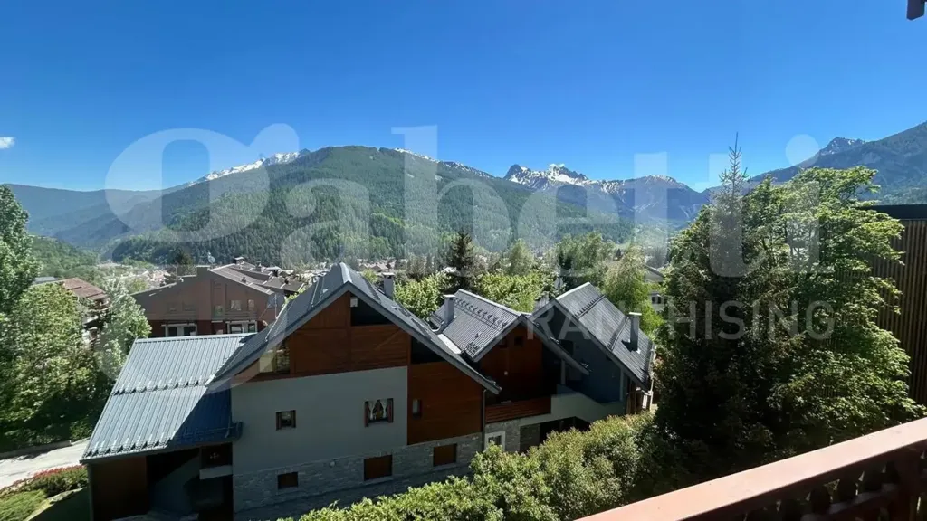 Rõdu - Panoramic Studio with Terrace in Bardonecchia