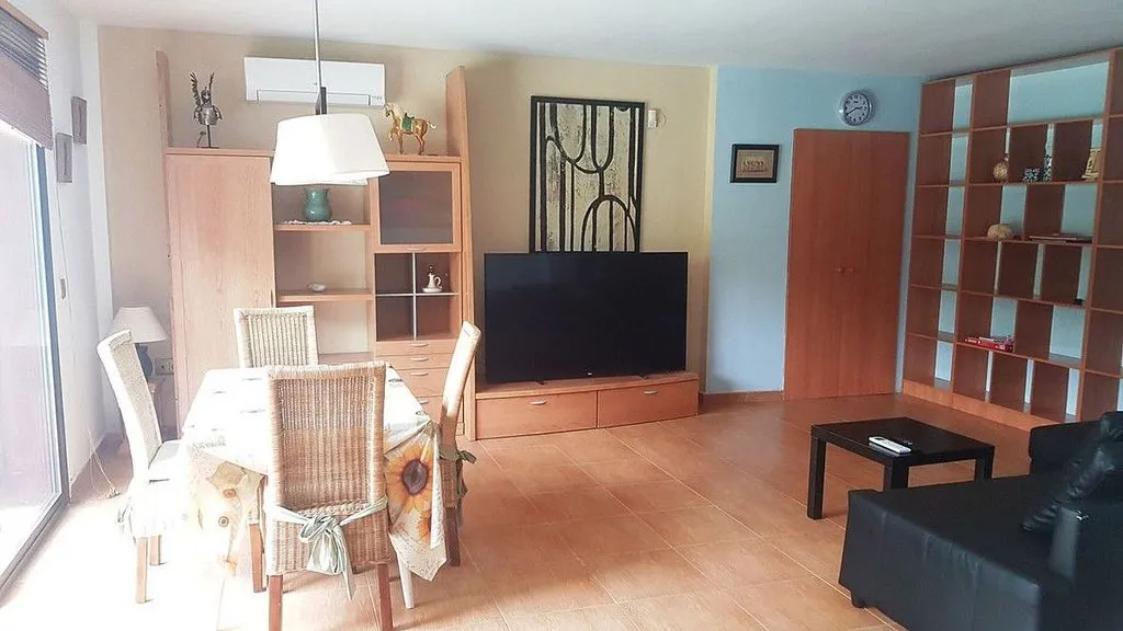 Elutuba - Chalet with Pool in Casco Antiguo