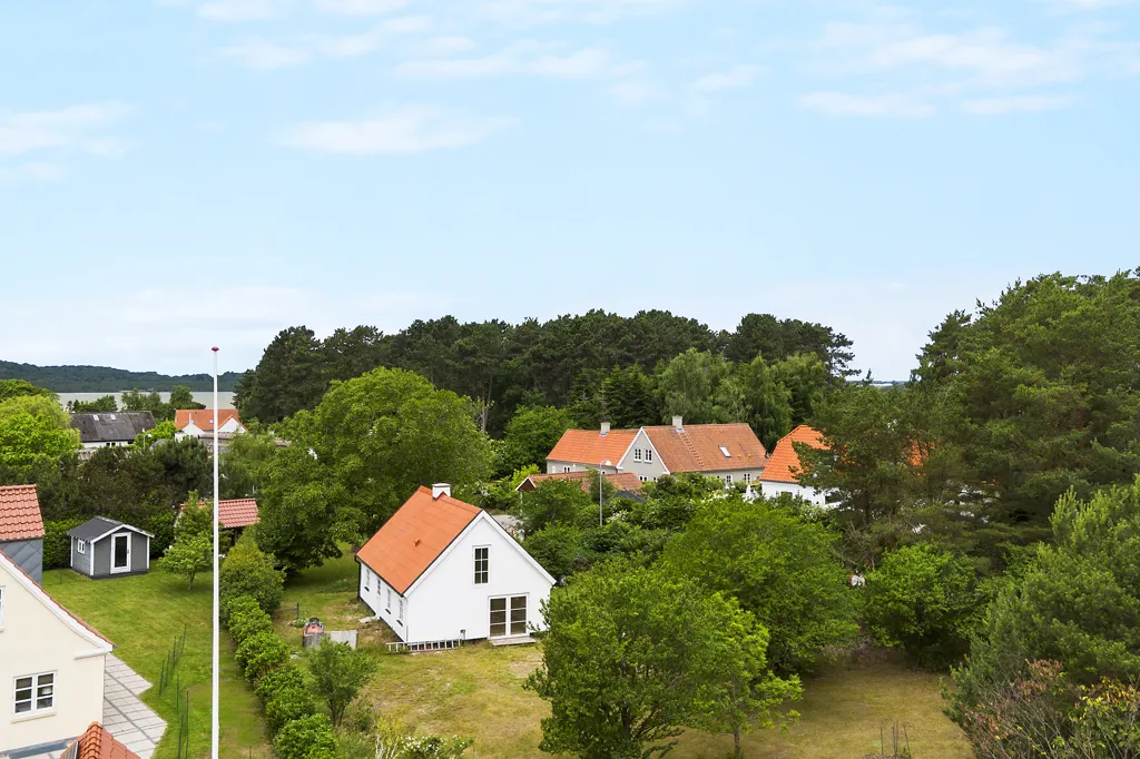 Vue aérienne - Renovated Villa with Garden in Auderød