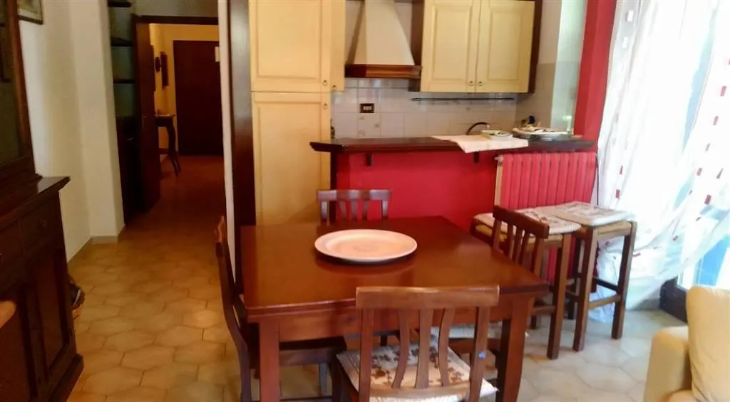 Salle à manger - Apartment with Balcony in Casali del Manco