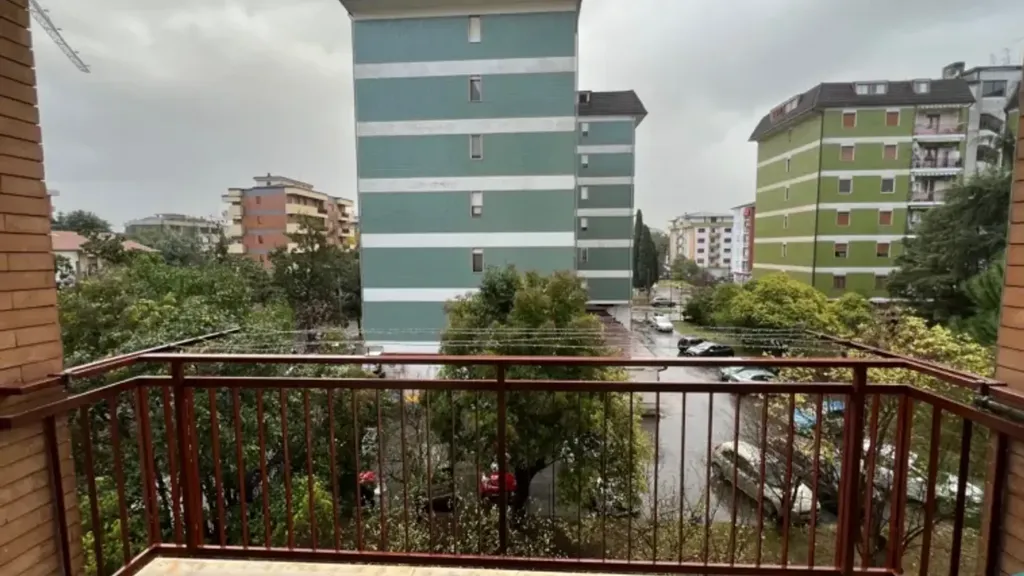 Balcon - Two-Bedroom Apartment with Balcony in Rende