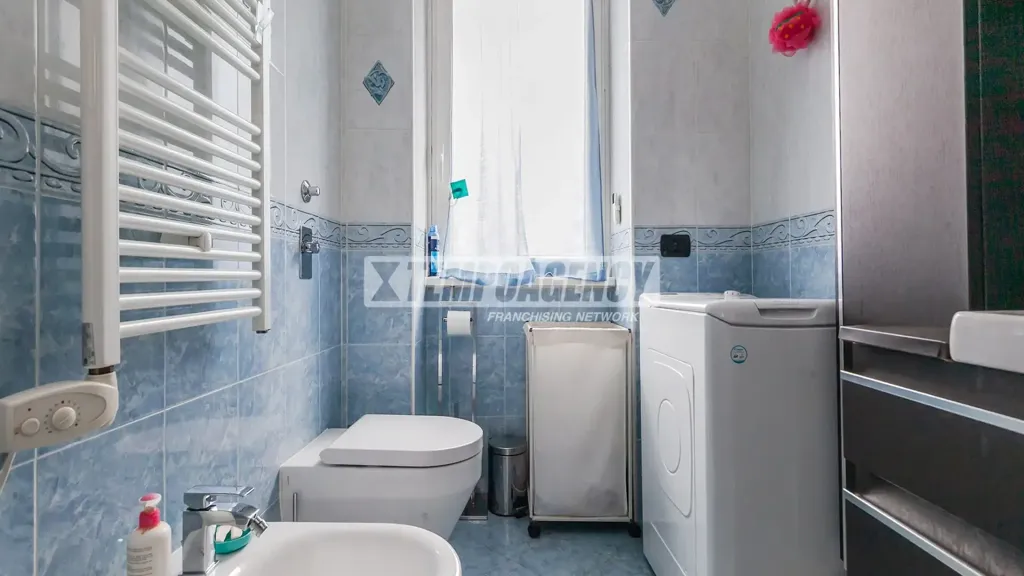Salles de bain - Appartement 2 pièces à IT
