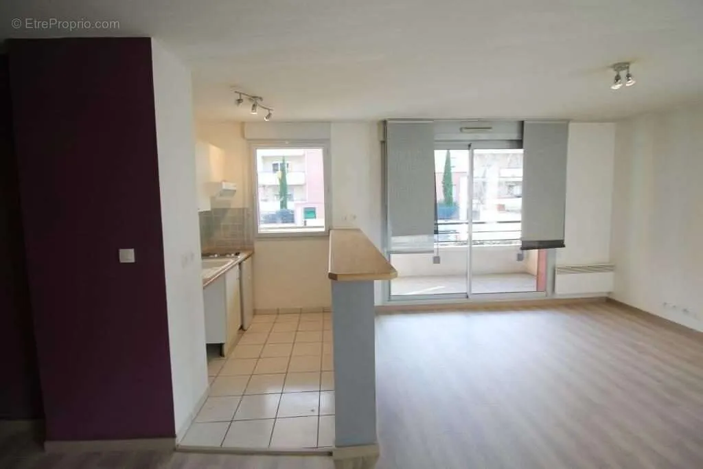 Kitchen - 3-Bed Apartment with Terrace in Toulouse
