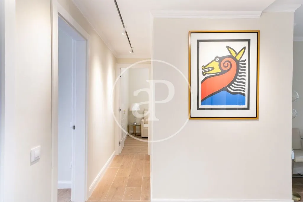 Entrée - Luxury Flat with Balcony on Consell de Cent, Barcelona