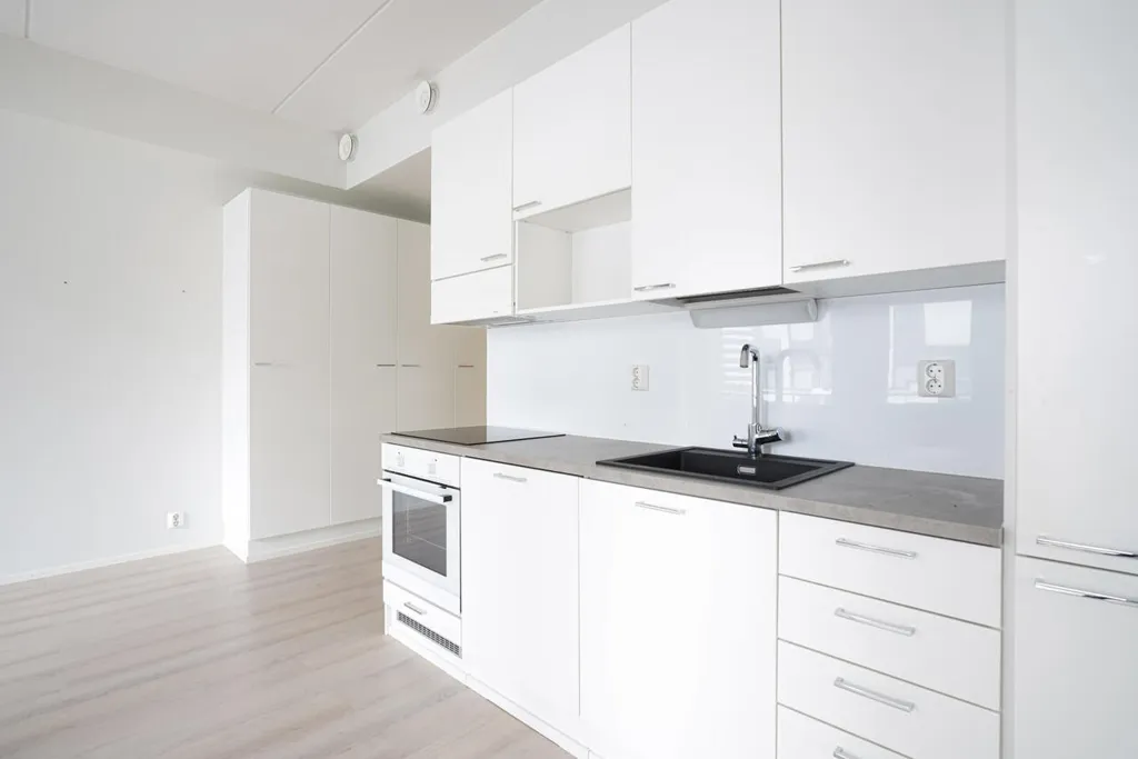 Cucina - Modern Flat with Balcony in Leppävaara, Espoo